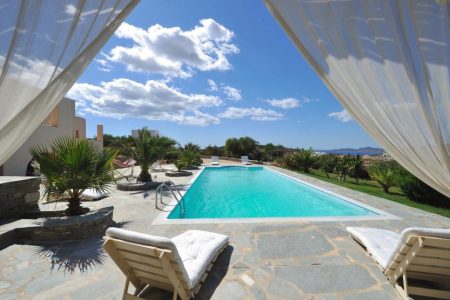 Parian Holiday Villas